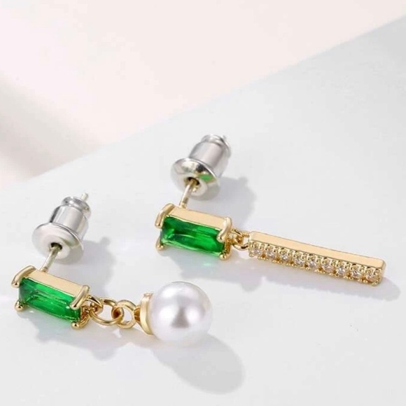 Green Jewel And Rhinestone Asymmetrical Drop Earrings - Picture 5 of 12